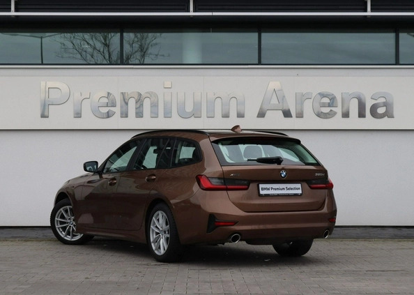 BMW Seria 3 cena 104900 przebieg: 123865, rok produkcji 2019 z Kolbuszowa małe 631